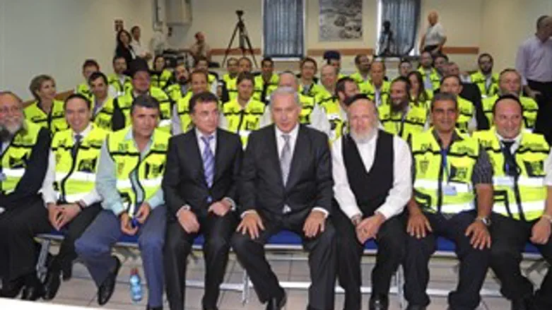 בנימין נתניהו ומתנדבי זק"א