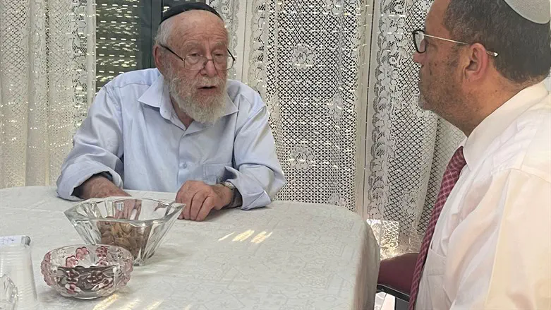 Jerusalem Mayor Moshe Lion meeting with Rabbi Dov Lior