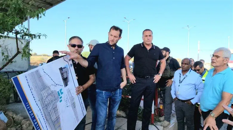 יוסי דגן ואייל זמיר בסיור