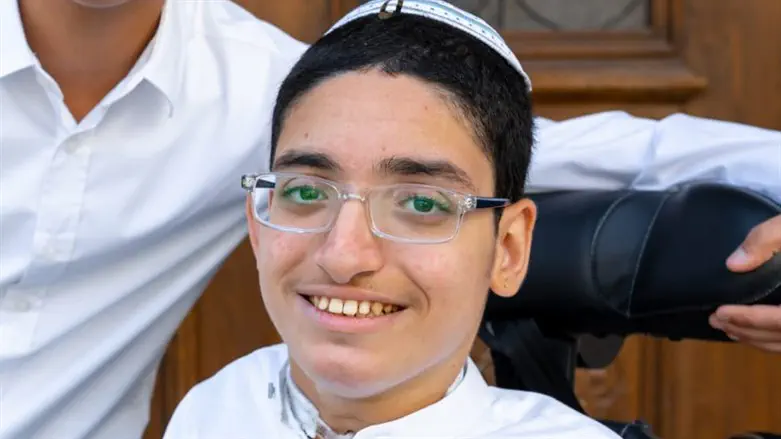 אורי