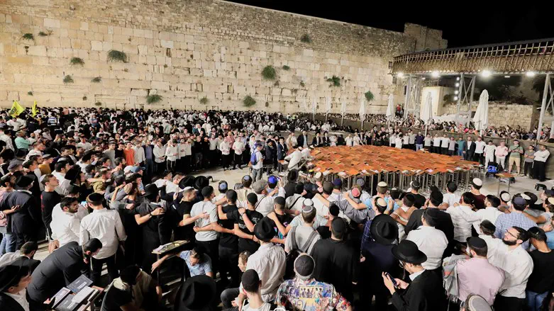 Tisha B’Av at the Western Wall