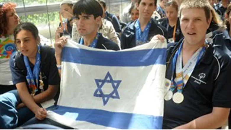 קבלת הפנים. היום