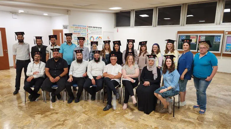 מסיימי התכנית