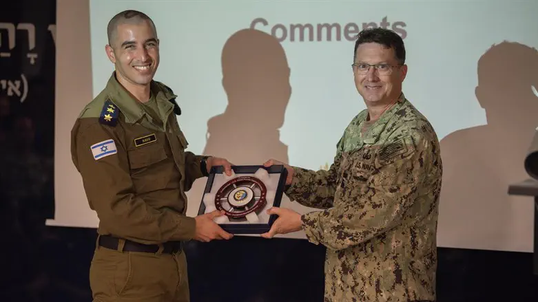 מציינים את התרגיל המשותף