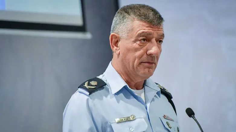 ניצב פרץ עמר