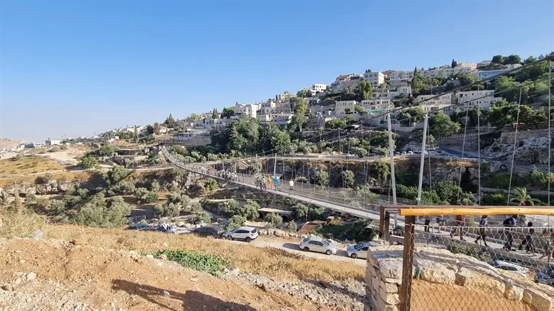 טיול לירושלים- הגשר התלוי