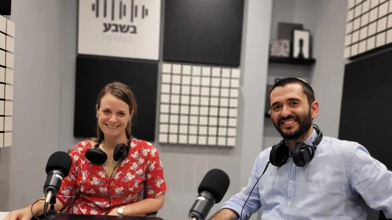 אורית איזק מארחת את סער חלק