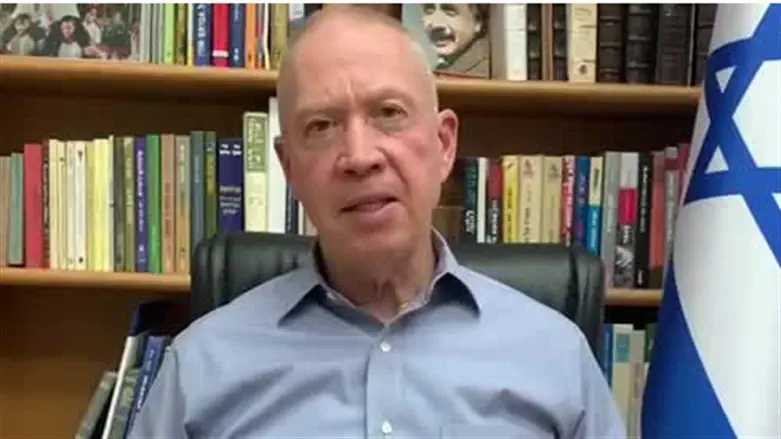 Йоав Галант