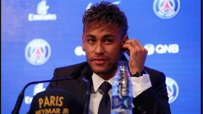 ניימאר. עוזב את צרפת