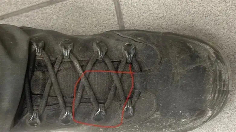 החבלה בצורת מגן דוד "מנעל של שוטר"