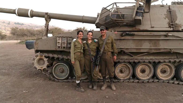 שני, עדי ורועי בתרג"ד 55