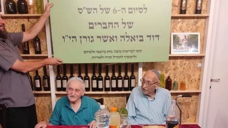 דוד ביאלה ואשר גורן בסיום