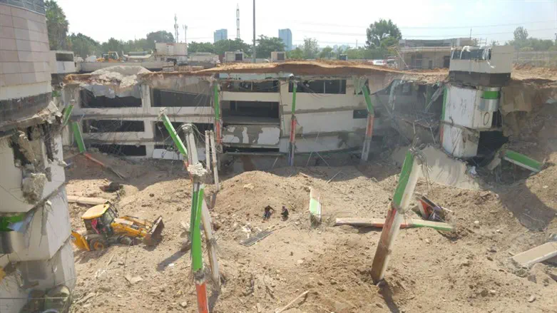 זירת קריסת החניון ברמת החייל