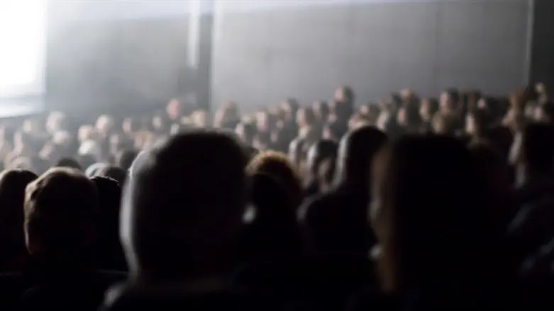 קהל בבית קולנוע