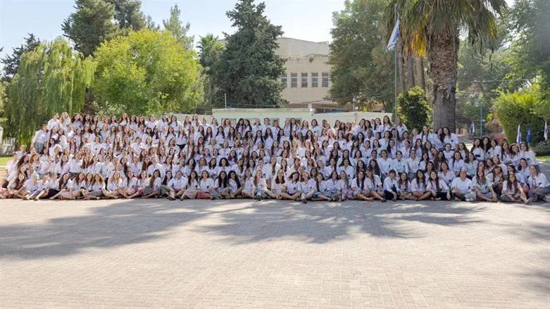 הקומונריות של בני עקיבא