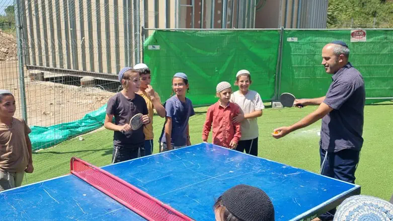 אריה קינג בפתיחת שנת הלימודים