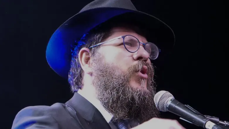 הרב שניאור אשכנזי