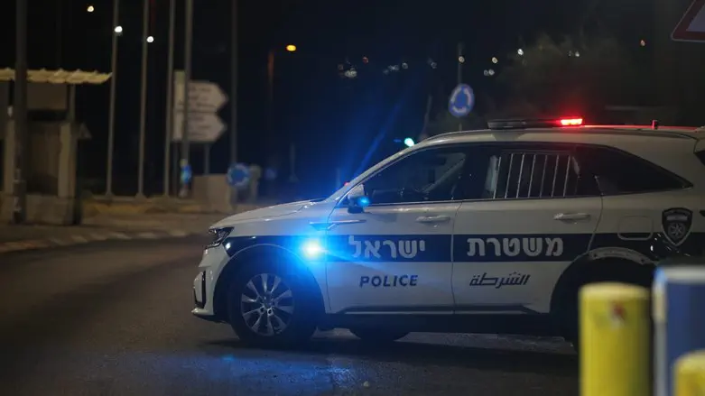 ניידת משטרה