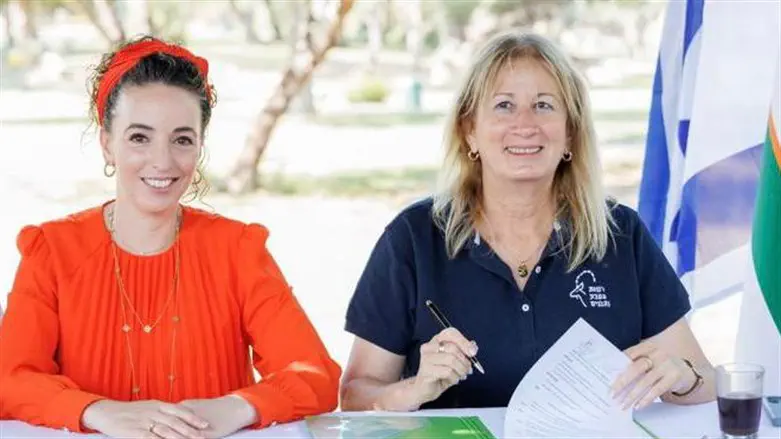 רעיה שורקי והשרה עידית סילמן