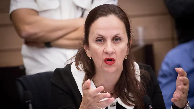 Дина Зильбер