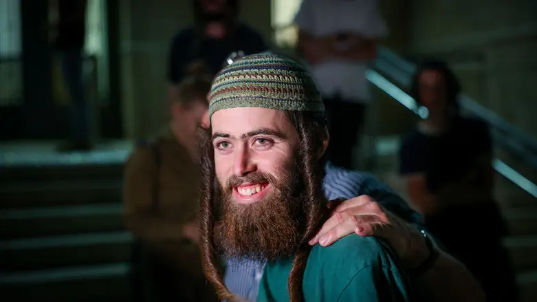 ירד בהארכת מעצר