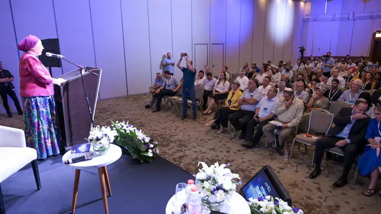 השרה סטרוק בהשקת הרפורמה, השבוע