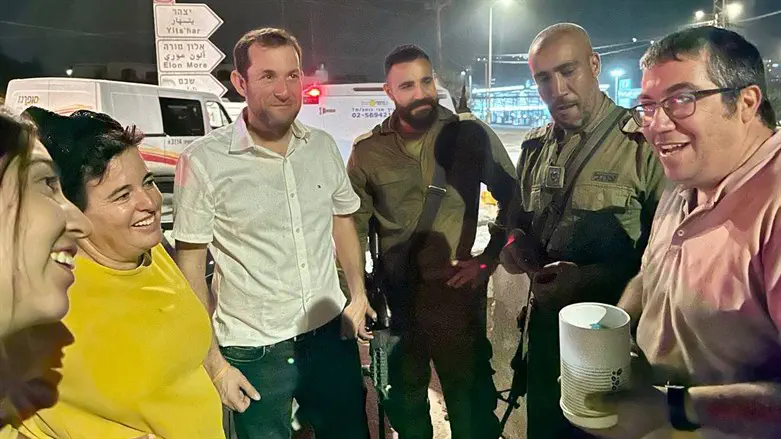 ההורים השכולים בחווארה