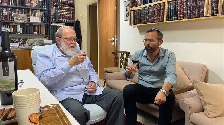 הרב אלי סדן עם ישראל גנץ