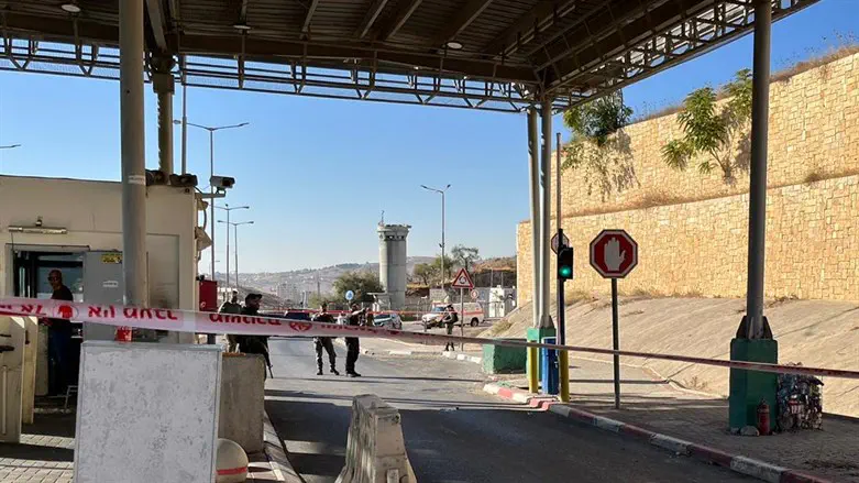 הכוחות במחסום מזמוריה