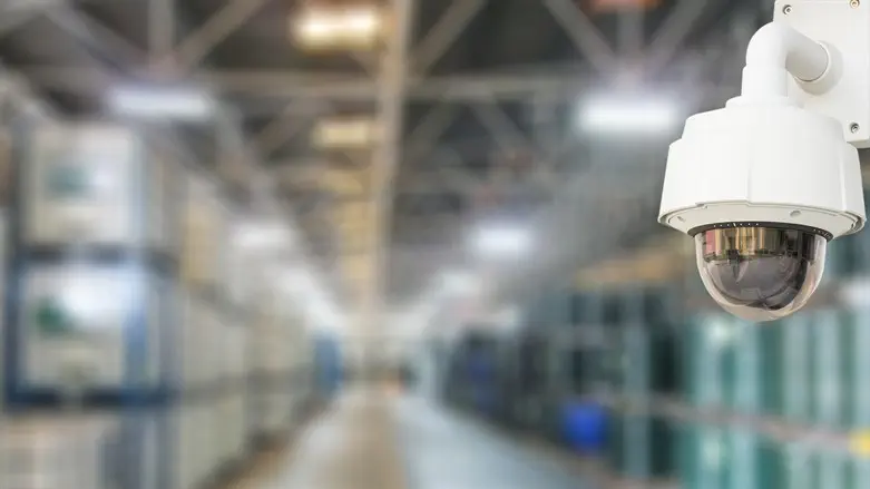 מצלמת אבטחה