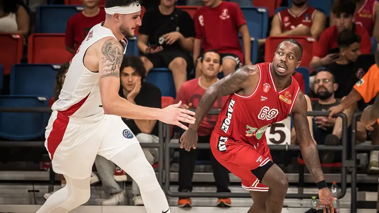 בראון הערב מול קבוצתו לשעבר. בלתי עציר