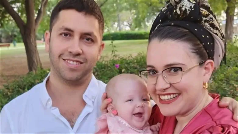 The late Hodaya with her parents