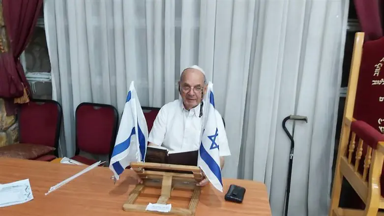 שאול לביא