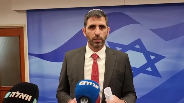 Шломо Каръи