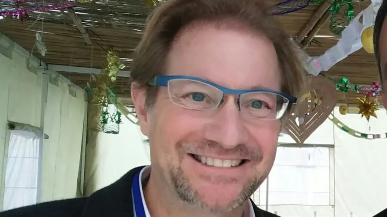 השגריר לשעבר בסוכה