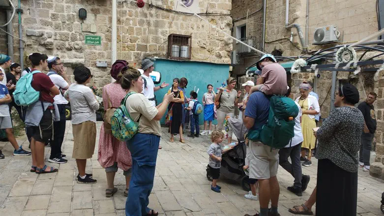 סיור של הישיבה בעכו