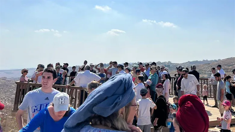 הסיור הבוקר