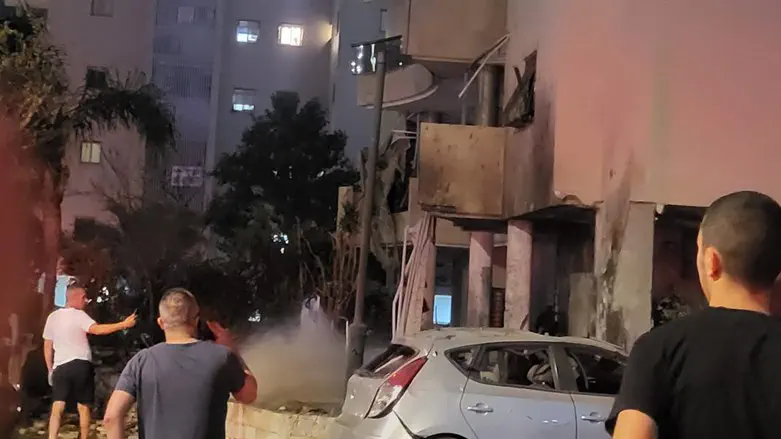 scene of terror attack in Rishon Lezion