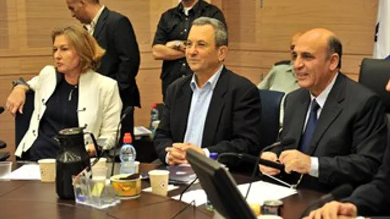 ברק בועדה הבוקר