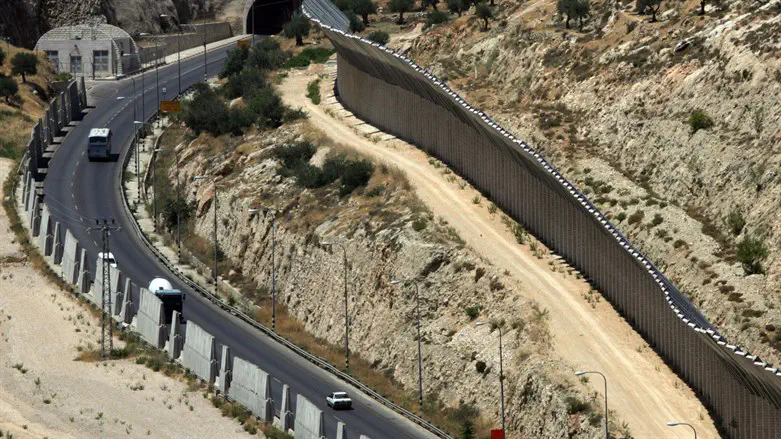 The "tunnel route" in southern Jerusalem