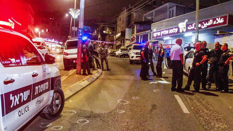 משטרה באון אל פחם, אילוסטרציה