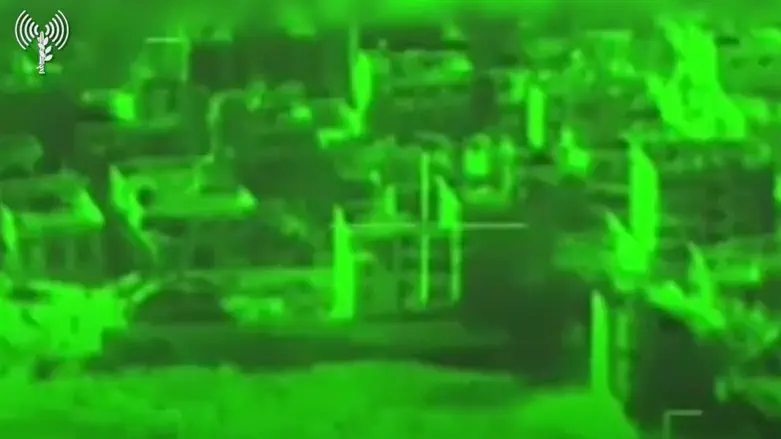 Силы ЦАХАЛ наносят удар по террористам. Иллюстрация