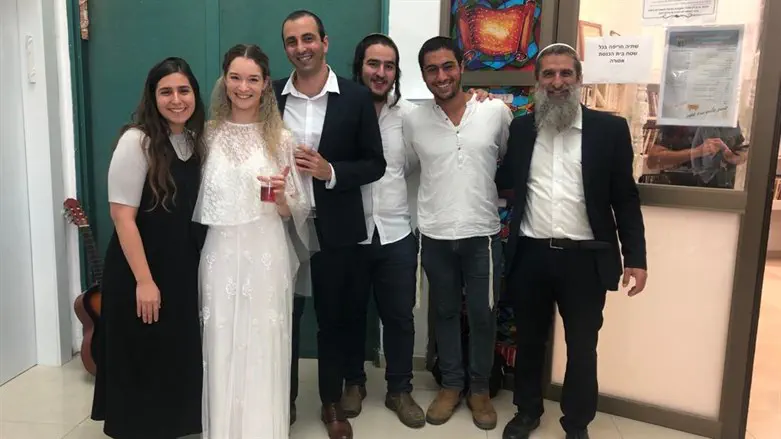 הרב פישפדר מחתן זוג לפני מספר ימים