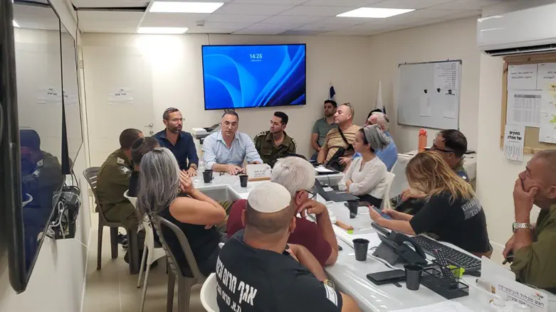 "כל הארץ חזית מאוחדת"