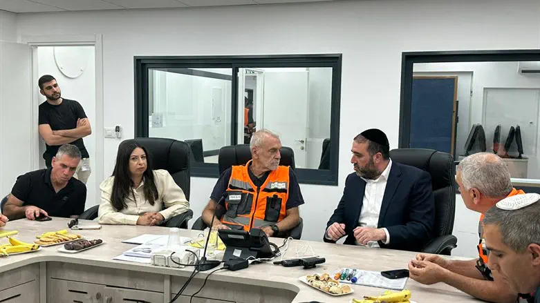 השר ארבל במהלך הביקור בצפון