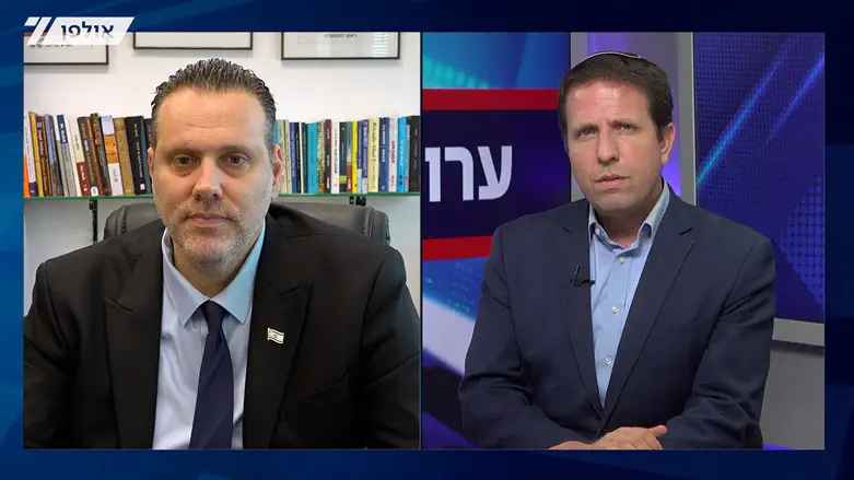 Мики Зоар и Йони Кемпински