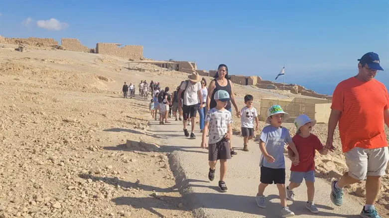 משפחות מפונים