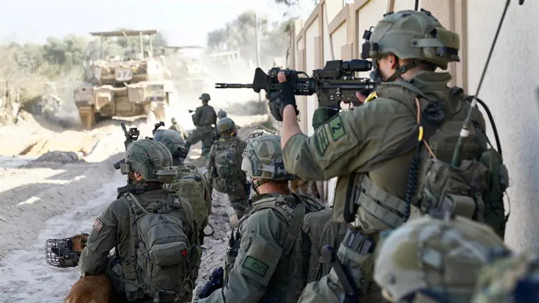 לוחמים ברצועת עזה