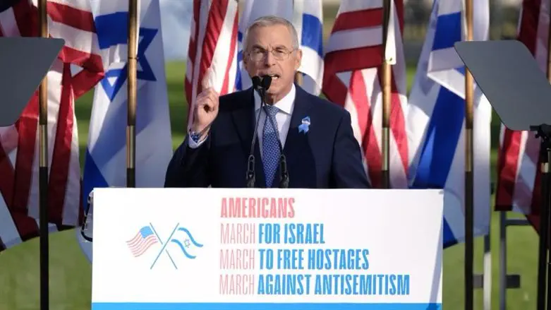 Herzog at the rally