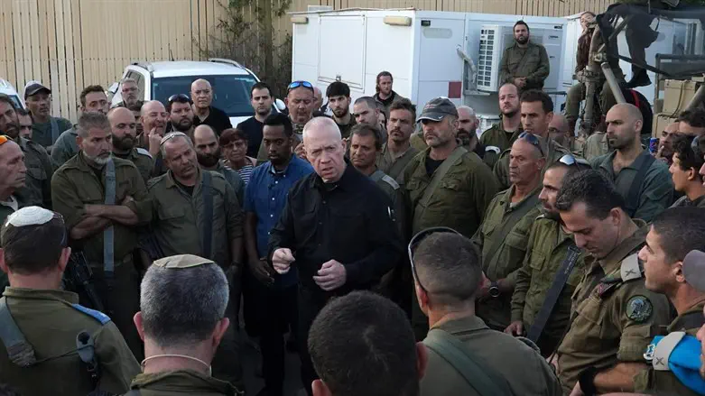 Gallant during the tour